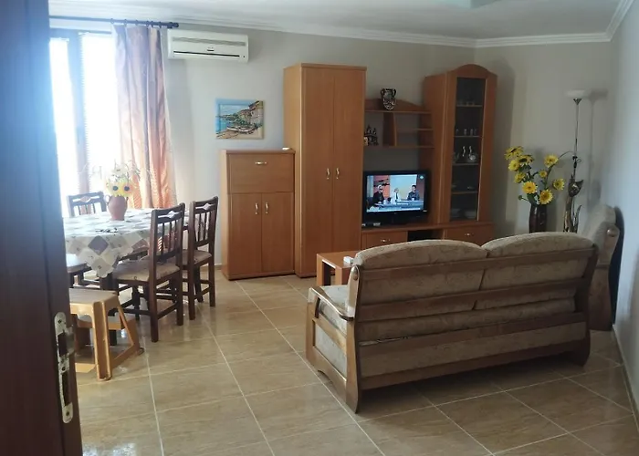 Quiet 1-bed Flat In Antonia Complex By Flat Mаnager Sveti Vlas