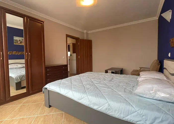 Апартаменты Quiet 1-bed Flat In Antonia Complex By Flat Mаnager Свети-Влас